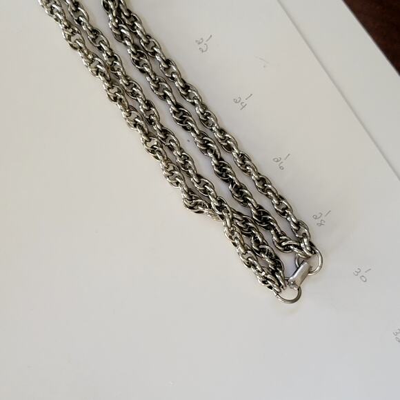 Vintage Silver Tone Double Strand Rope Chain Necklace Bold Chunky Layered Design - Picture 9 of 10